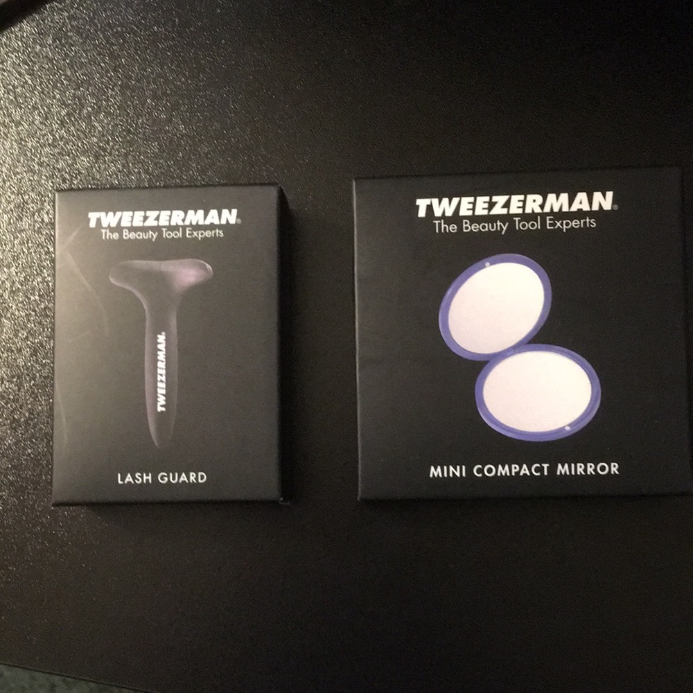 Tweezerman mini 3” Compact Mirror & Lash Guard